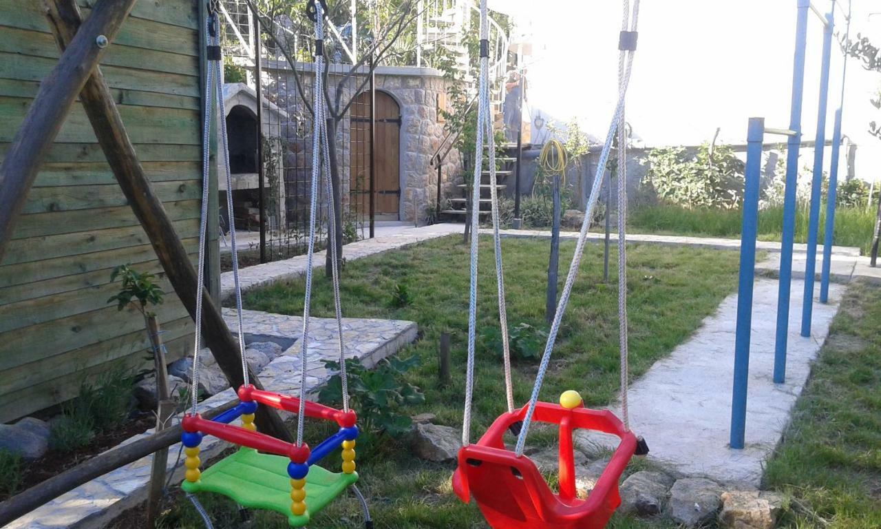Apartmani Marija Starigrad Paklenica Ngoại thất bức ảnh