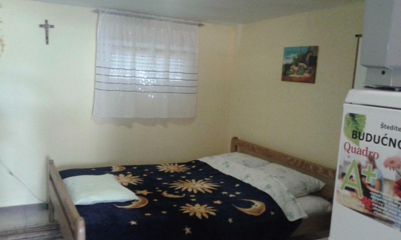 Apartmani Marija Starigrad Paklenica Ngoại thất bức ảnh